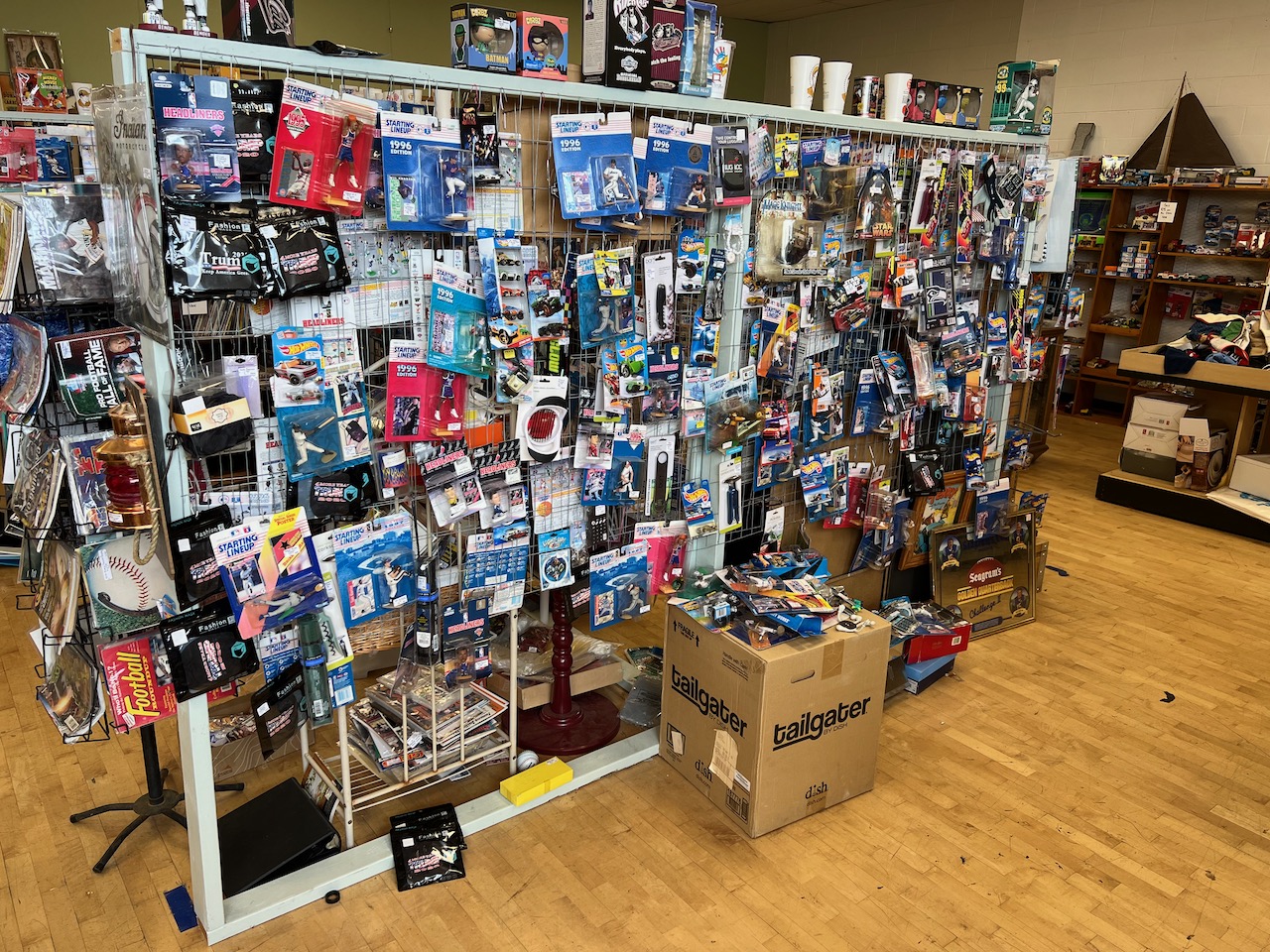 Booth Divider Frames - Qty 4 Green (Lot 027) - Image 2